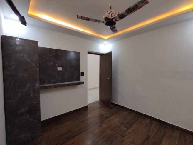 3bhk high rise society residential flat Faridabad princes park Sector 86