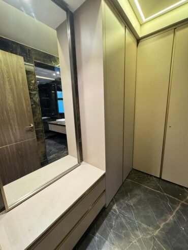 3 bhk flat for sale aurik society sector 82 Faridabad, this is very beautiful society in market.