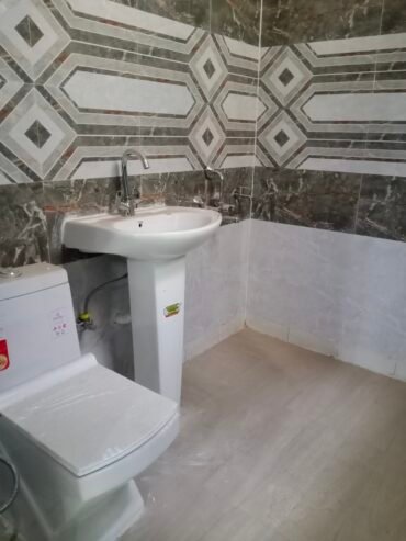 3 bhk Builder Floor Greenfield Colony, faridabad 3 BHK with Stilt Parking and Lift