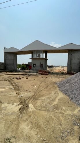Plot for sale in Goverdhan Road Dhenu Vatika